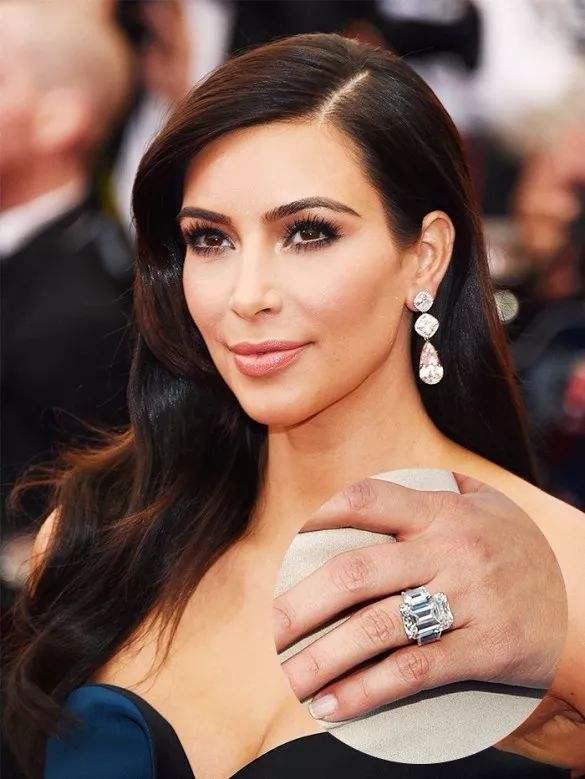 Kim Kardashian's Verlobungsringe